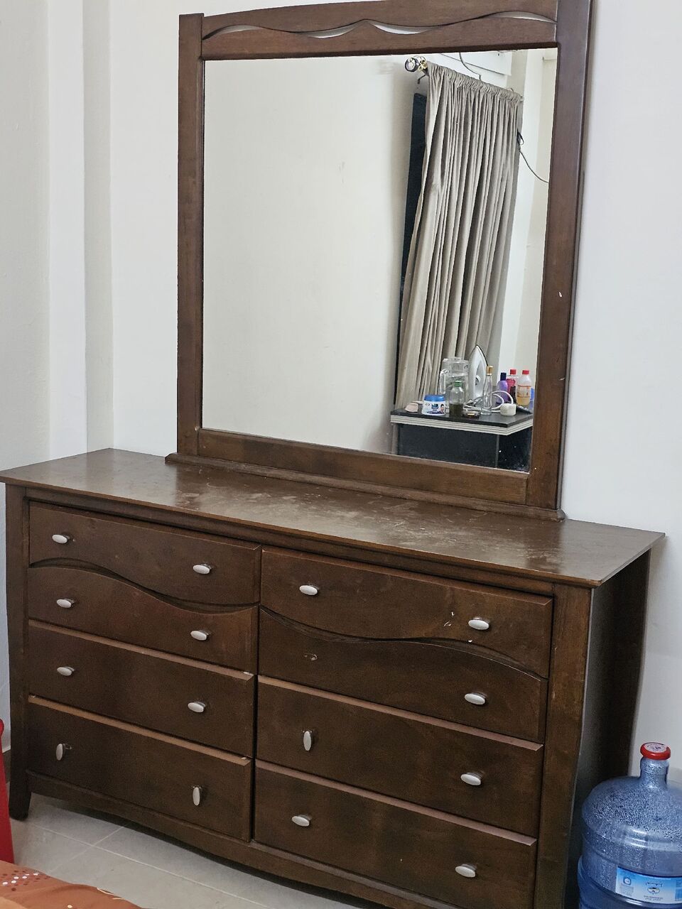 Manama, Household Items, BHD 220,  Fridge, AC, Cupboard, Bed And Mattress, Dressing Table