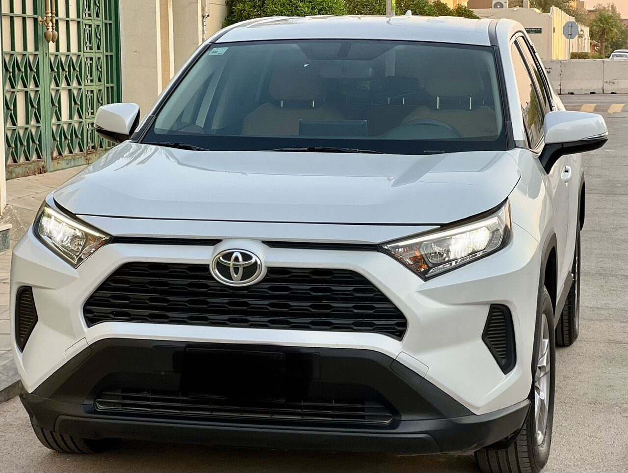 Riyadh, Vehicles, Cars & Trucks , SAR 82000,  Toyota RAV4,  2023,  Automatic,  87832 KM,     2.0 AWD All Original Condition