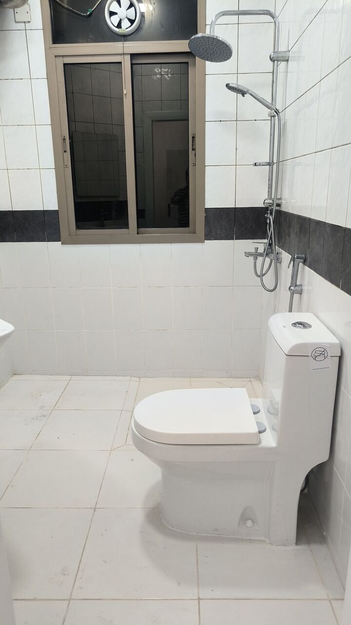 Hoora, Apartments, Flats, Houses & Villas, BHD 140/month,  Hoora 1 Room, Open Kitchen, 1 WC. 140 BHD/ Month EWA Limit 30