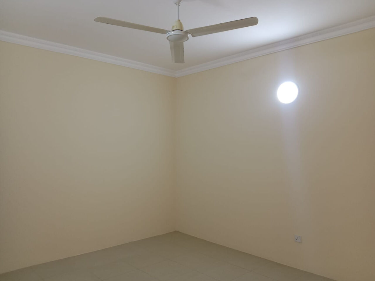 Sanabis, Apartments, Flats, Houses & Villas, BHD 200/year,  2 BR,  RENT