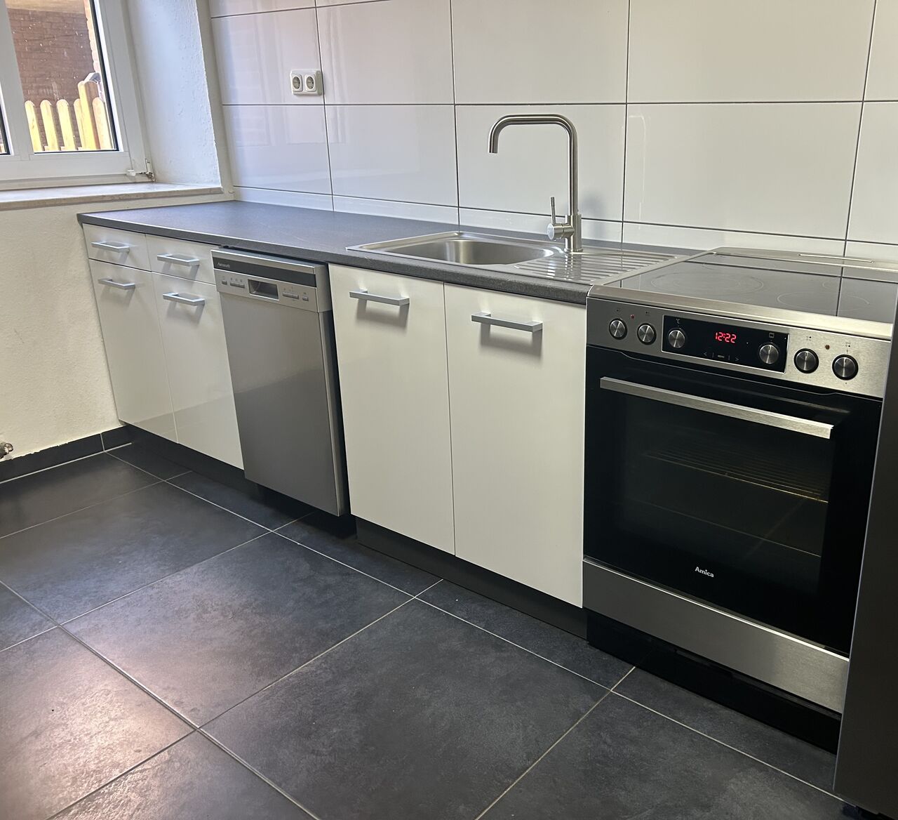 Lisbon, Construction, Reliable Handyman, Home Repair & Property Maintenance Services In Lisbon. English & German