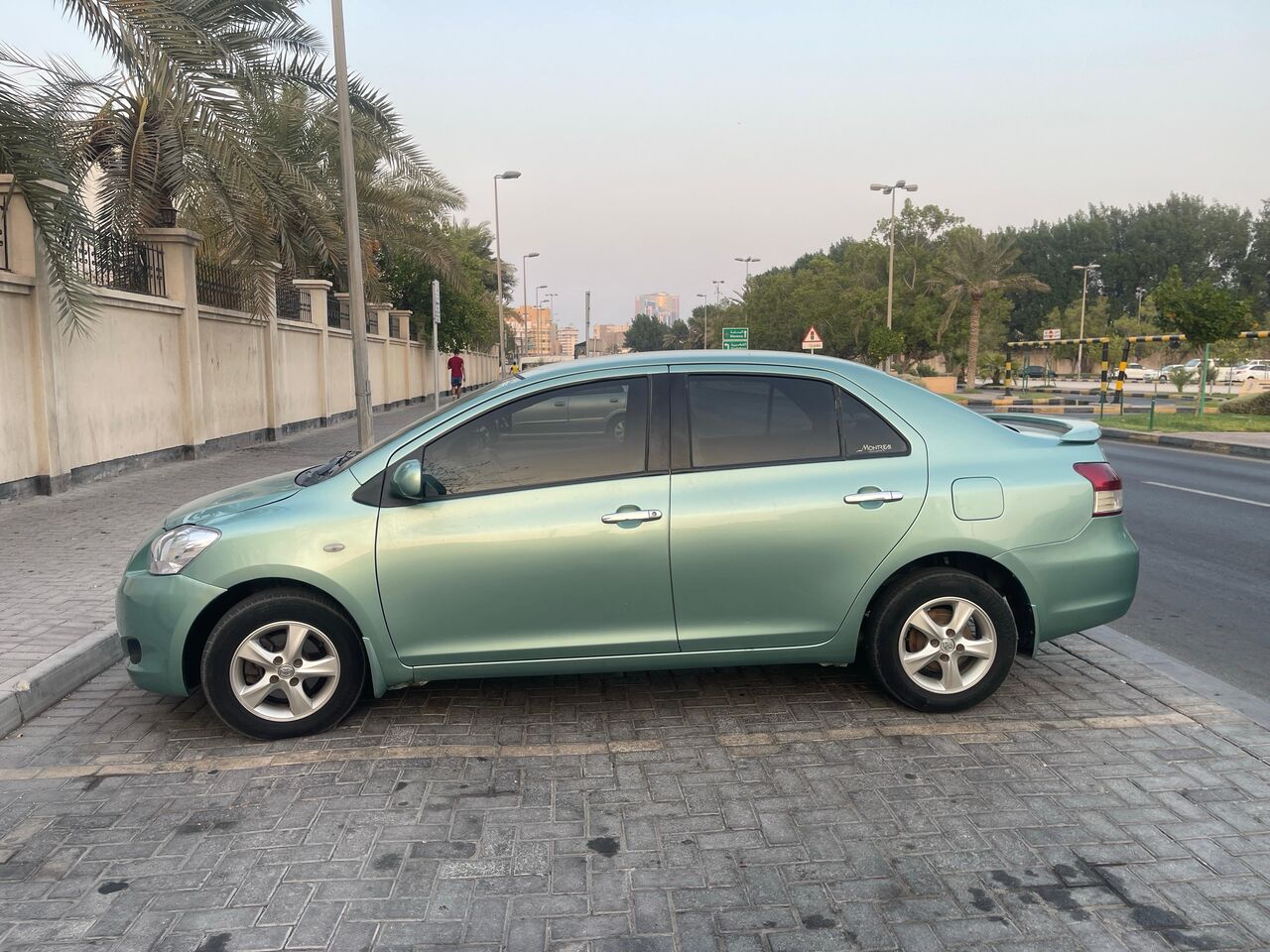 Manama, Vehicles, Cars & Trucks , BHD 1500,  Toyota Yaris,  2009,  Automatic,  200000 KM,    For Sale