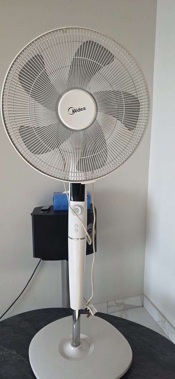 Juffair, Electronics, BHD 25,  Standing Fan