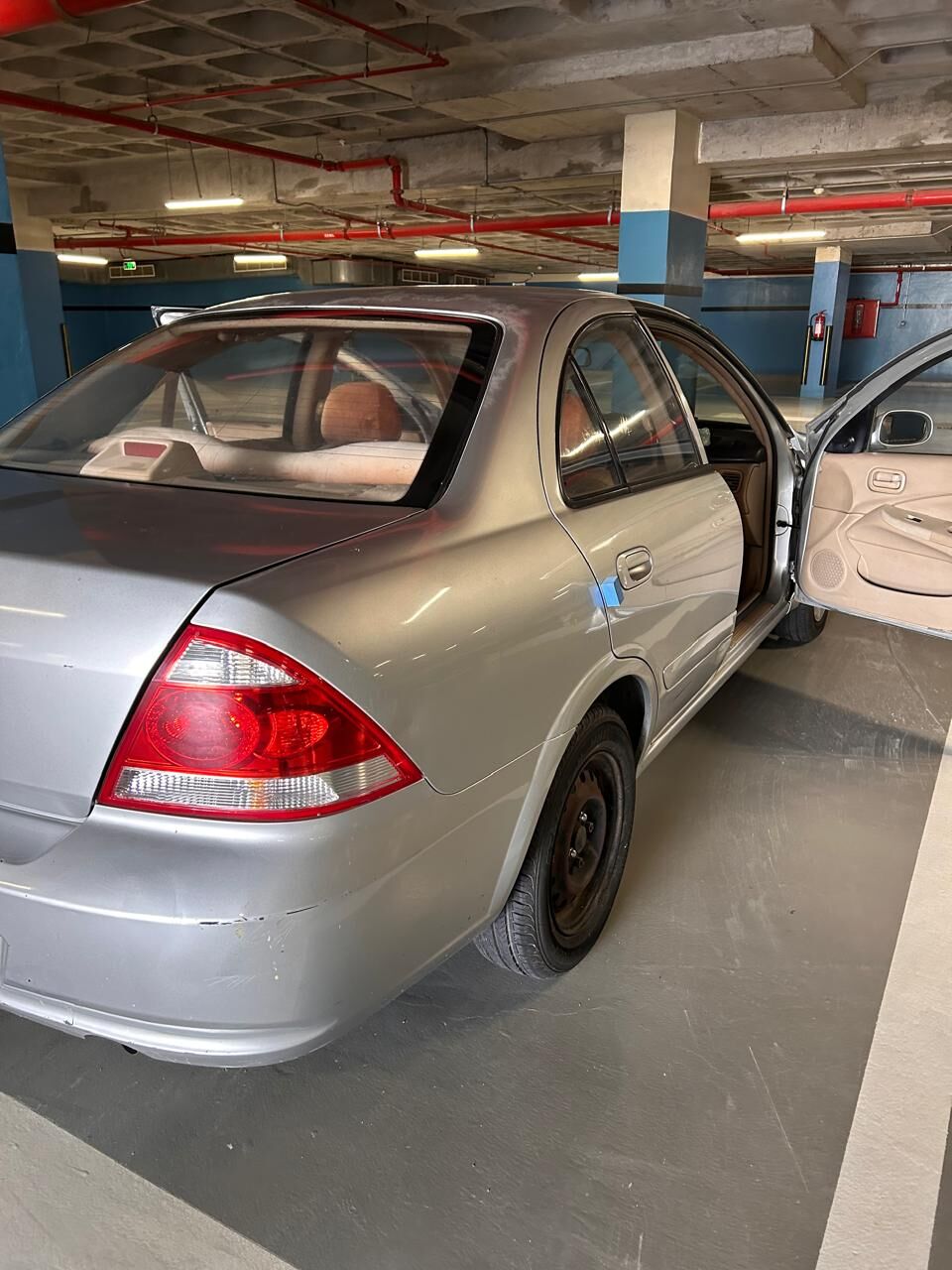 Salamah, Vehicles, Cars & Trucks , SAR 18000,  Nissan Sunny,  2011,  Automatic,  354 KM,  Silver Metallic   For Sale