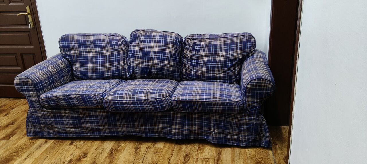 Dammam, Furniture, SAR 150,  3Seater Sofa