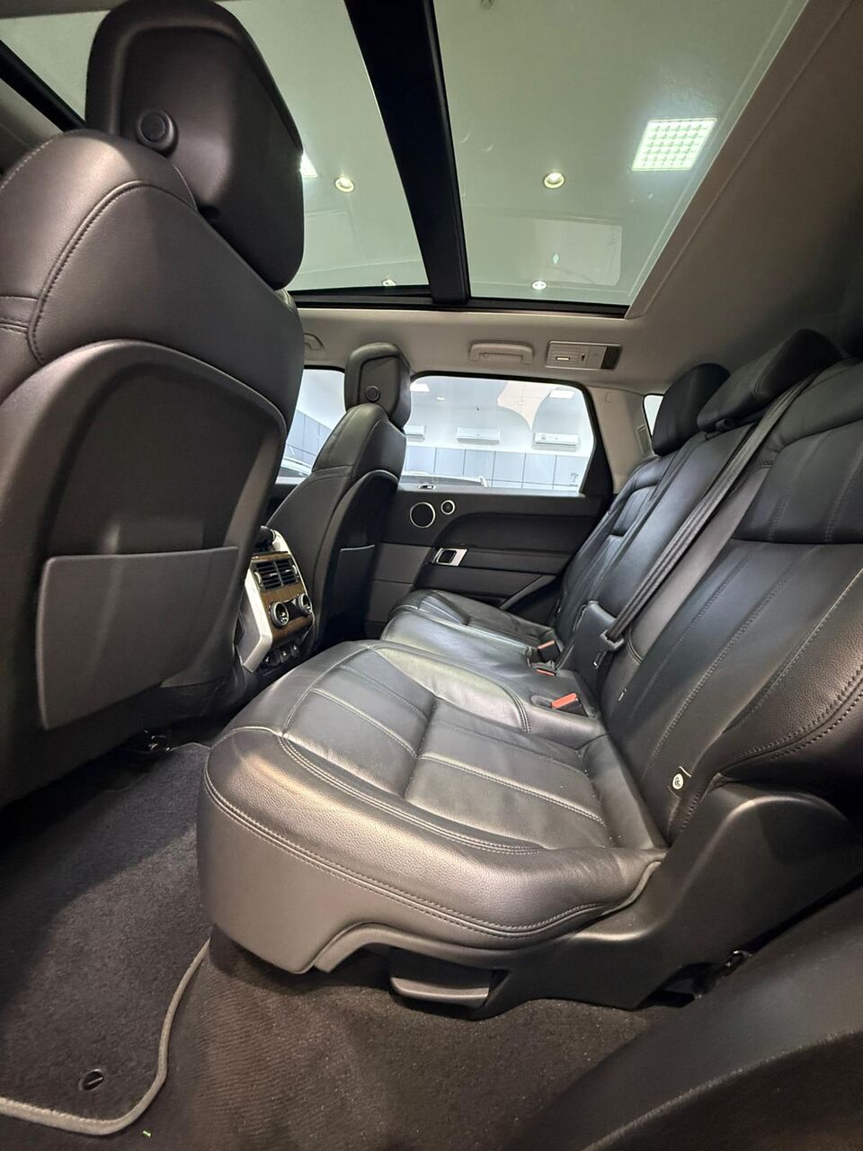 Manama, Vehicles, Cars & Trucks , BHD 14900,  Range Rover Sport SE,  2021,  Automatic,  135750 KM,    (Grey)