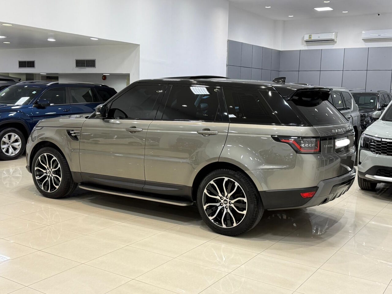 Manama, Vehicles, Cars & Trucks , BHD 14900,  Range Rover Sport SE,  2021,  Automatic,  135750 KM,    (Grey)