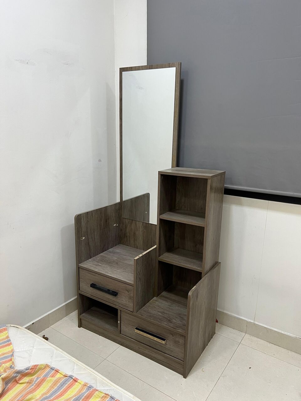 Manama, Furniture, BHD 12,  Dressing Table In Good Condition