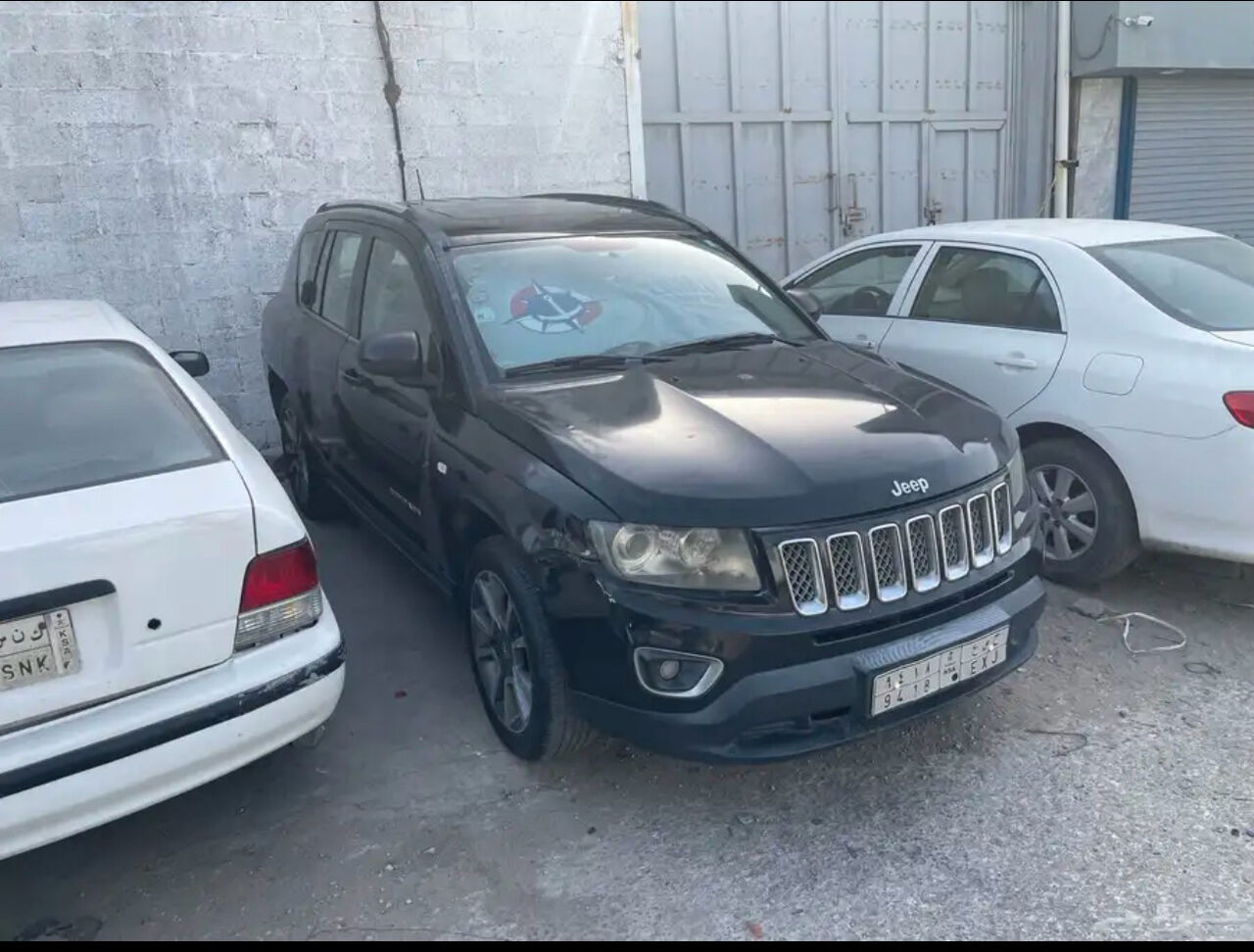 Khobar, Vehicles, Cars & Trucks , SAR 15000,  Jeep Compass,  2014,  Automatic,  281000 KM,    Fuel Option 4*4 Wheel