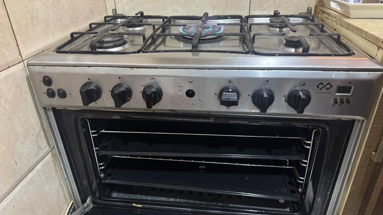 Jeddah, Household Items, SAR 350,  Five Burner Gas Stove +oven