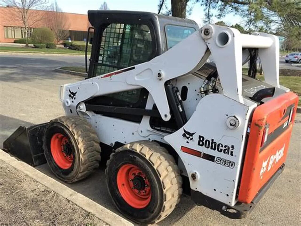 Jeddah, Heavy Equipment, SAR 35000,  Bobcat S130 Good Condition