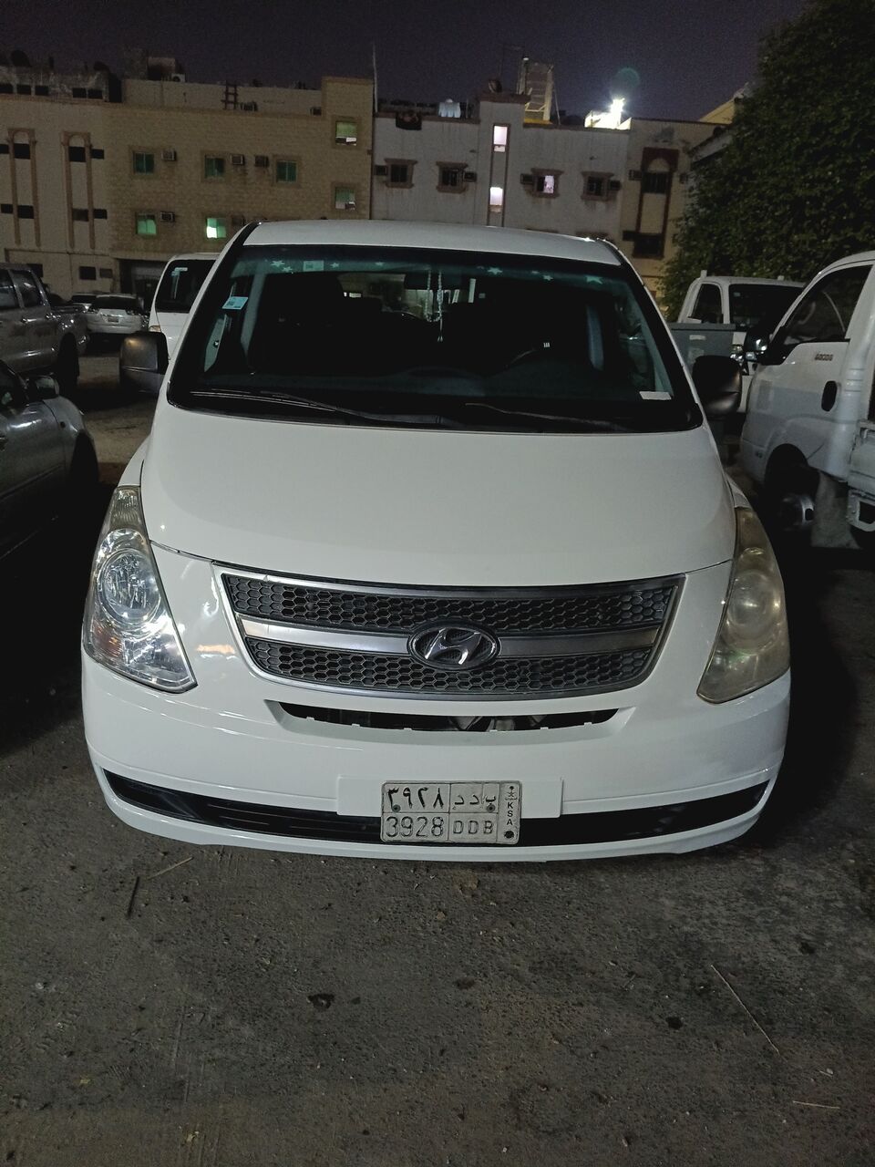 Dammam, Vehicles, Cars & Trucks , SAR 24000,  Hyundai H1,  2010,  Automatic,  500000 KM,    Model