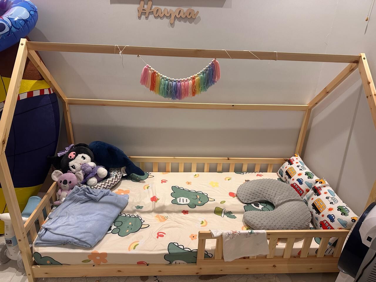 Riyadh, Baby & Kid Stuff, SAR 800,  90x200 Baby Bed & Mattress - Pan Home