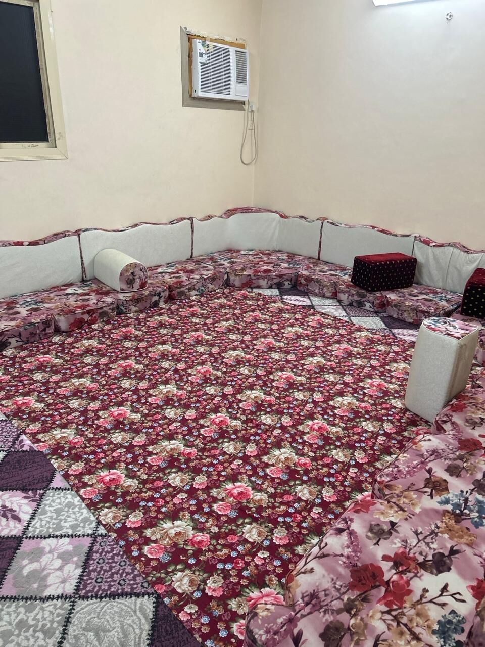 Makkah, Furniture, SAR 600,  Majlis Set +sofa Set (16 Seater) + Sofa (4 Seater)