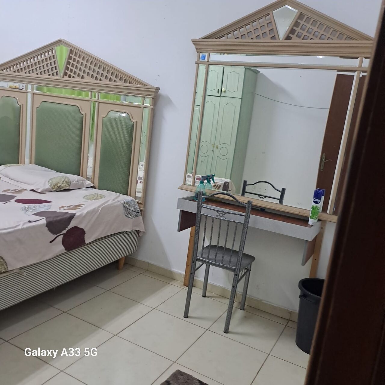 Riyadh, Apartments, Flats, Houses & Villas, Sar 1000/month,  Furnished,  1 BR,  Room Available For Rent
