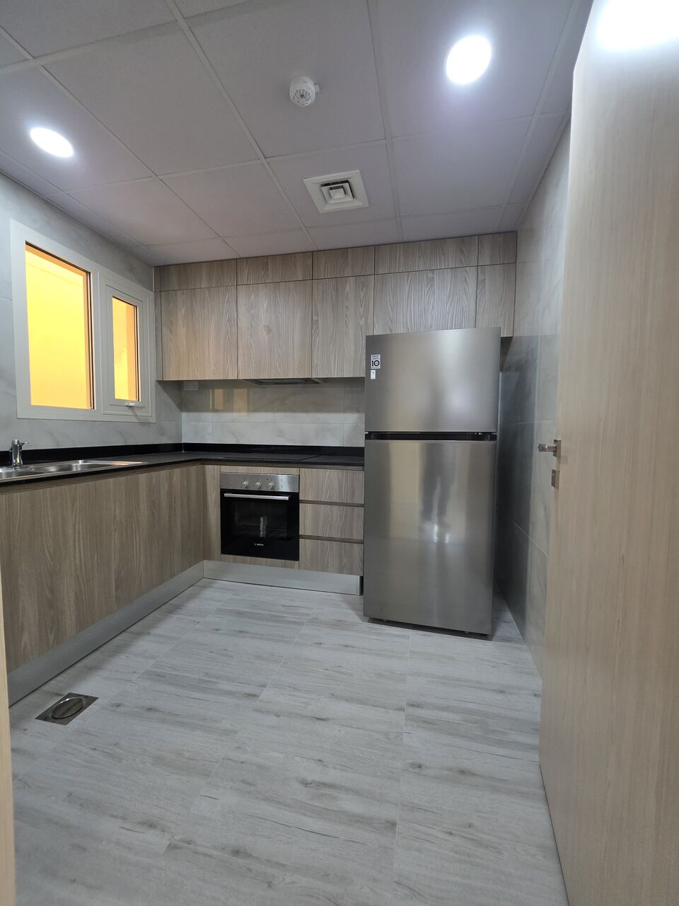 Manama, Apartments, Flats, Houses & Villas, BHD 300/month,  2 BR,  £2BATHROOM Hall Kitchen  Electricity Bill Payment Brand New Building Car Parking