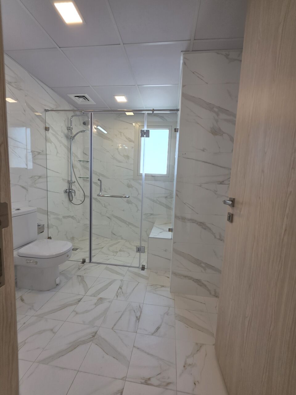 Manama, Apartments, Flats, Houses & Villas, BHD 300/month,  2 BR,  £2BATHROOM Hall Kitchen  Electricity Bill Payment Brand New Building Car Parking