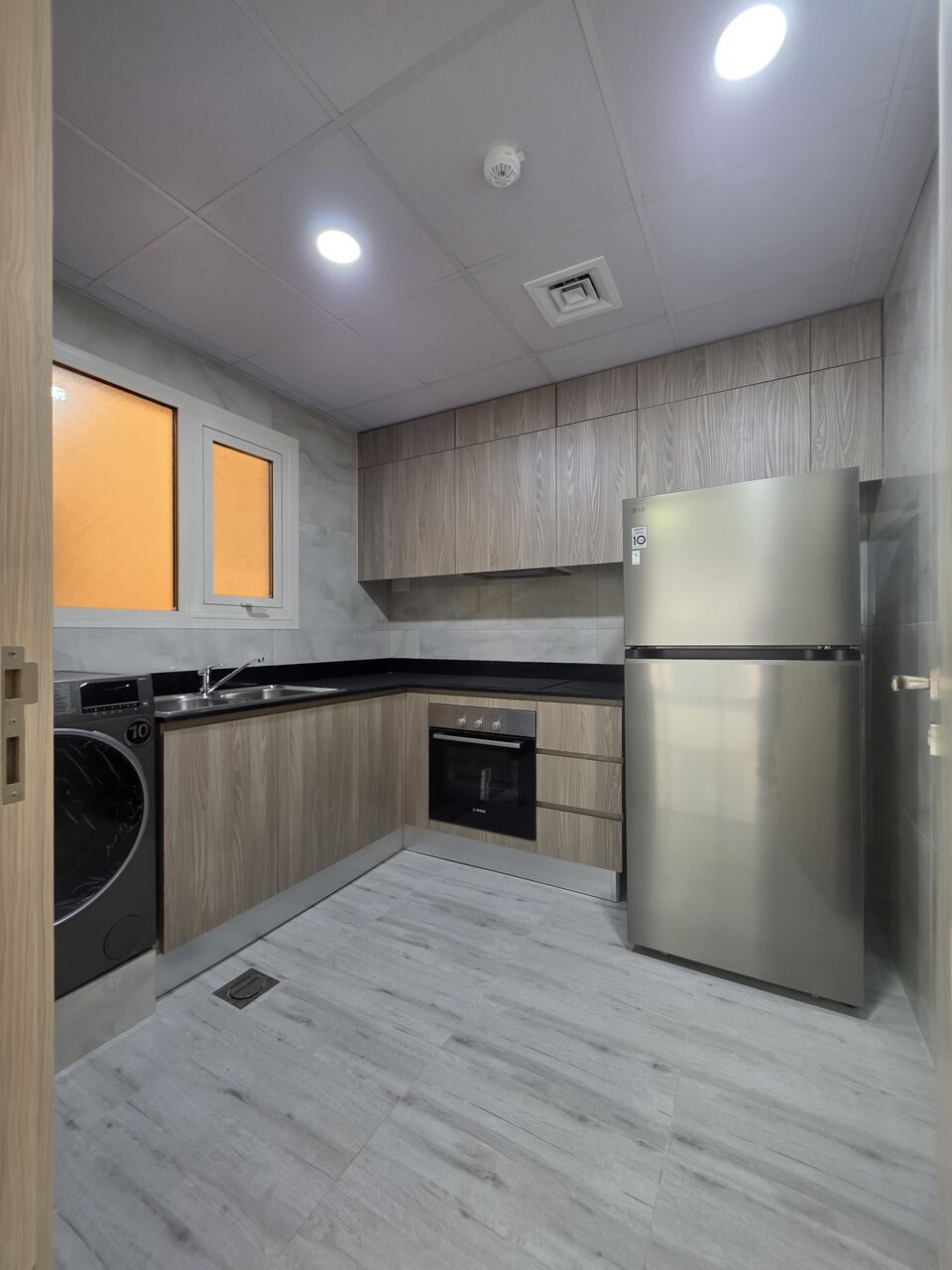 Manama, Apartments, Flats, Houses & Villas, BHD 430/month,  3 BR,  ;ATHROOM Hall Kitchen  Electricity Bill Payment Brand New Building Car Parking