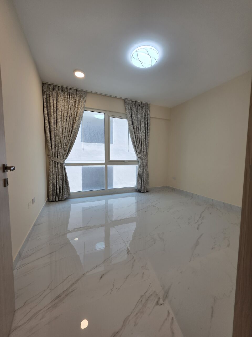 Manama, Apartments, Flats, Houses & Villas, BHD 430/month,  3 BR,  ;ATHROOM Hall Kitchen  Electricity Bill Payment Brand New Building Car Parking