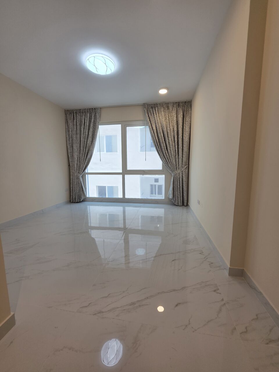 Manama, Apartments, Flats, Houses & Villas, BHD 430/month,  3 BR,  ;ATHROOM Hall Kitchen  Electricity Bill Payment Brand New Building Car Parking