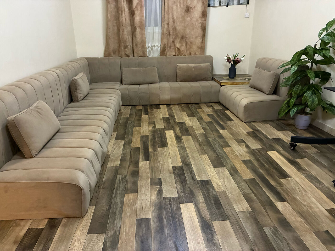 Riyadh, Furniture, SAR 400,  Sofa 11 Seats