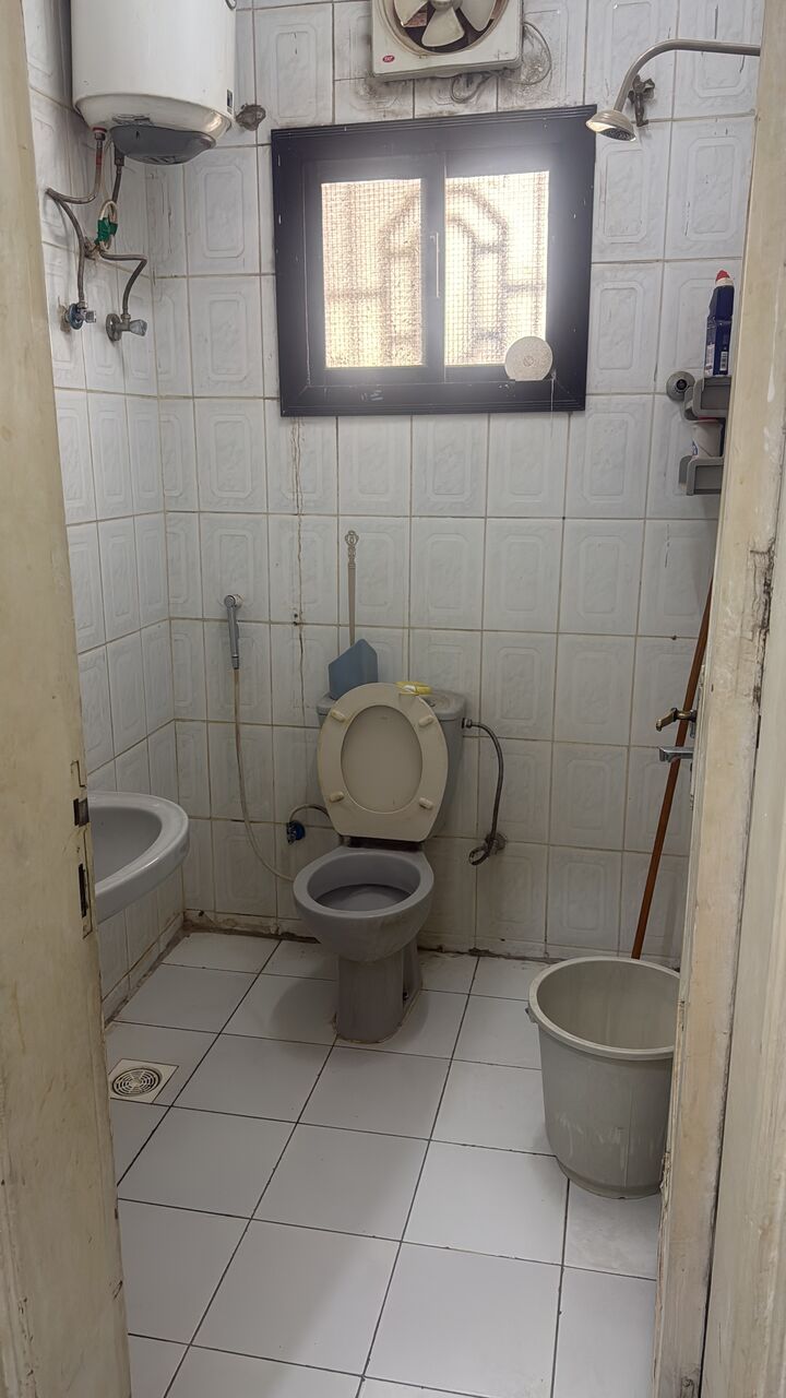 Al Aziziyah, Rooms for Rent, SAR 1200/month,  Bachelor Single Room Available  Monthly 1200 Light Bill And Water Included