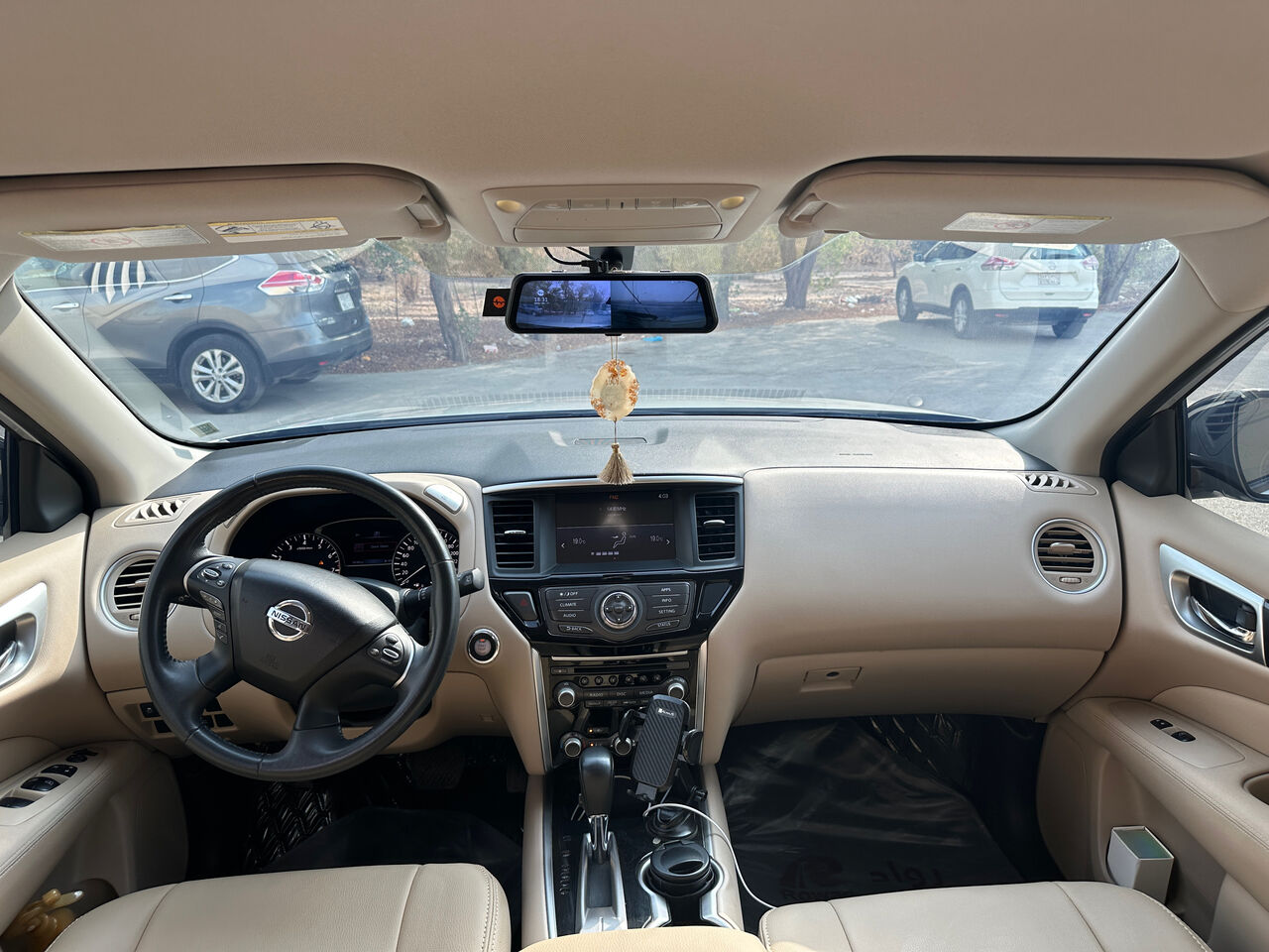 Riyadh, Vehicles, Cars & Trucks , SAR 73000,  Nissan Pathfinder,  2018,  Automatic,  57000 KM,   -S  (57,000km)