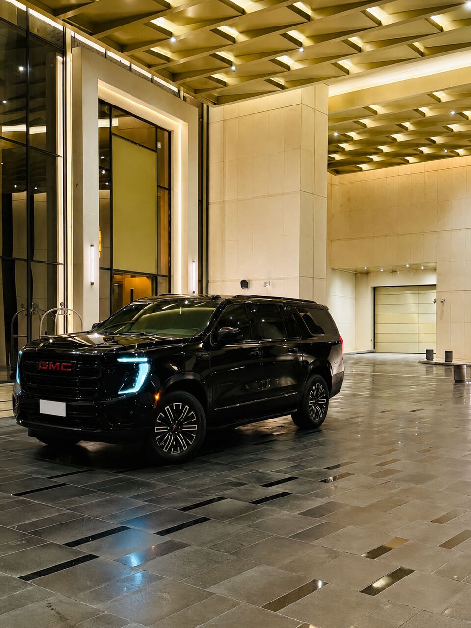 Al Naeem, Job Seekers, GMC VIP Private Chauffeur Service | All Saudi Arabia | Airport & Intercity