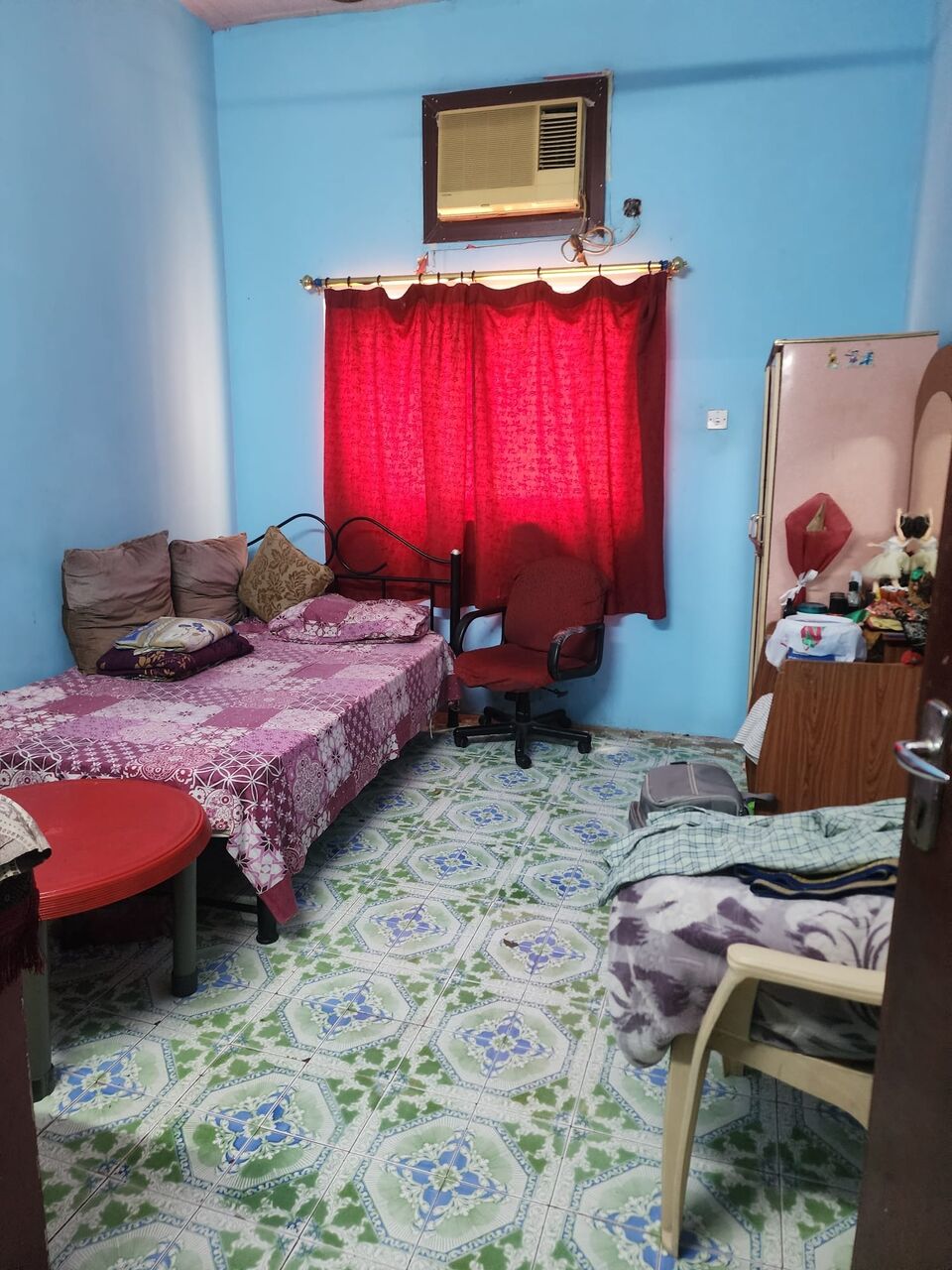 Gudaibiya, Rooms for Rent, BHD 100/month,  ROOM AVAILABLE FOR SHARING EXCLUSIVE WORK PAKISTANI LADY