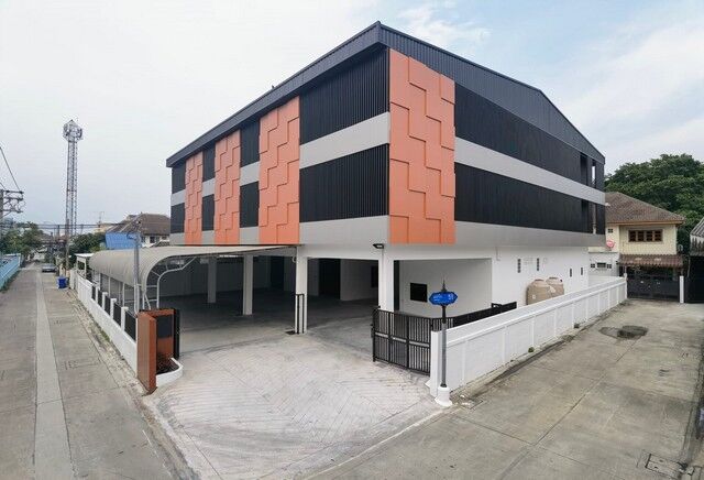 Bangkok, Villas, THB 250000,  327 Sq. Feet,  ให้เช่าอาคารสำนักงาน 3 ชั้นพร้อมโกด