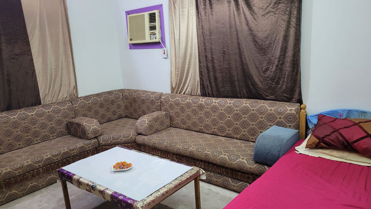 Jeddah, Rooms for Rent, SAR 1100/month,  FULL FURNISHED ONE ROOM AVAILABLE FOR RANT IN ROWDAH