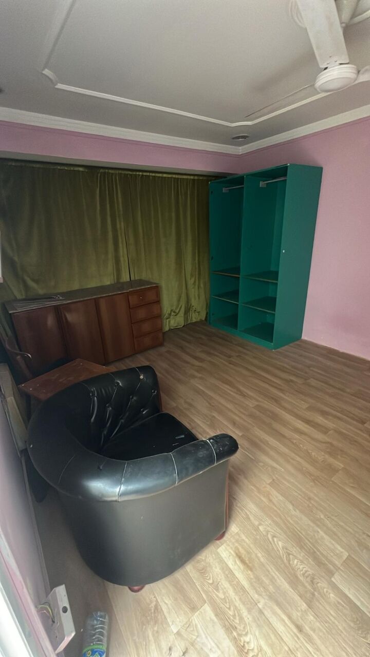 Manama, Rooms for Rent, BHD 90/month,  20 Sq. Meter,  Single Room With Toilet For Non-Cooking Bachelors/Couples