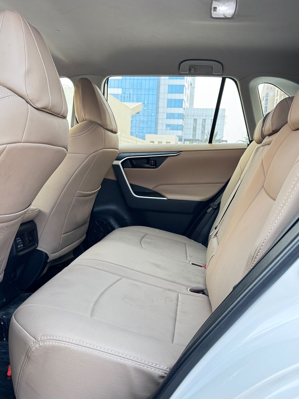 Manama, Vehicles, Cars & Trucks , BHD 6600,  TOYOTA RAV-4,  2021,  Automatic,  180000 KM,  BAHRAIN AGENCY