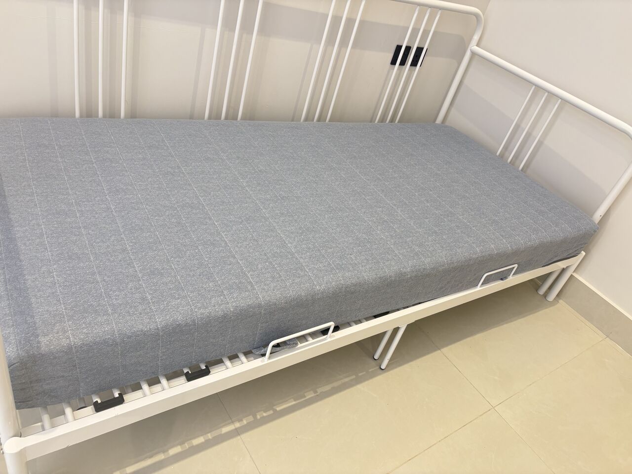 Al Malaz, Furniture, SAR 520,  Day Bed