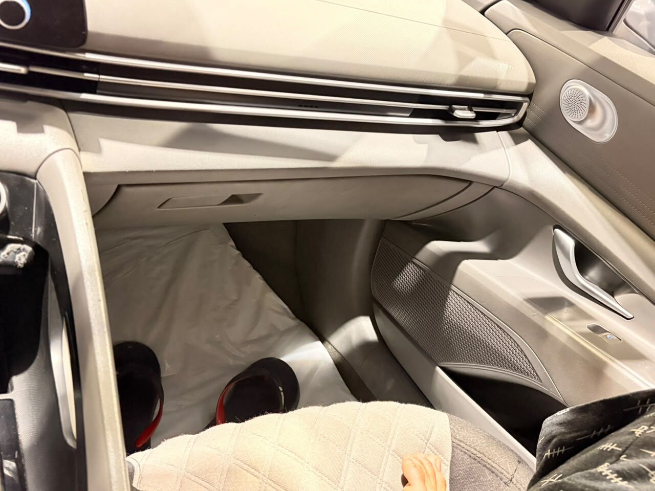 Riyadh, Vehicles, Cars & Trucks , SAR 35500,  Hyundai Elantra N Line,  2021,  Automatic,  256000 KM,  SELLING MY HYUNDAI ELENTRA (SMART)  (MINT CONDITION)