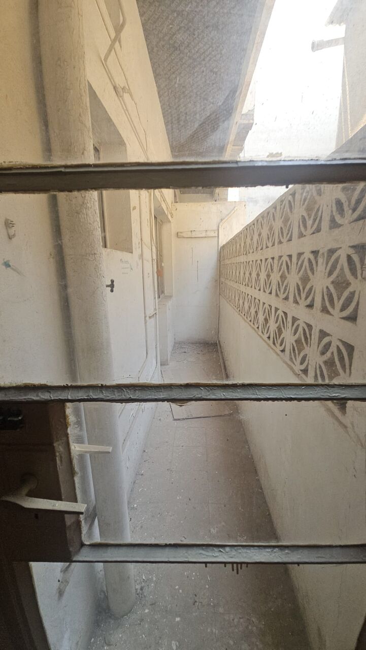 Salmaniya, Apartments, Flats, Houses & Villas, BHD 200/month,  3 BR,  3 Bedroom Unfurnished Flat For Rent Without Ewa