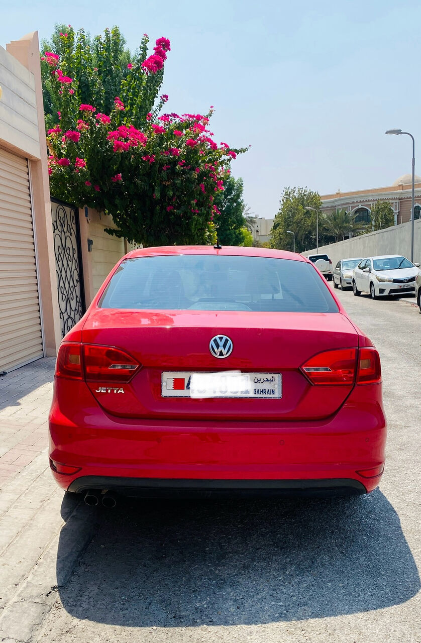 Salmaniya, Vehicles, Cars & Trucks , BHD 1850,  Volkswagen Jetta GLI,  2012,  Automatic,  1 KM,  Volkswagen Jetta  Full Option