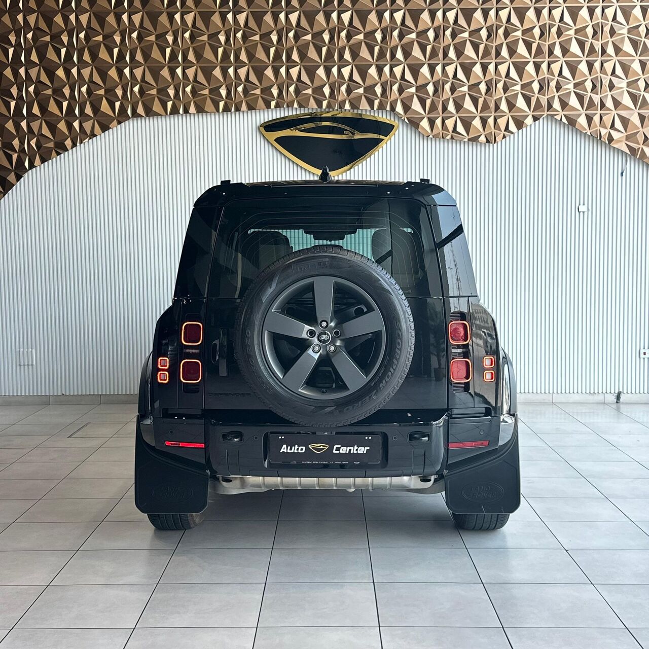 Riffa, Vehicles, Cars & Trucks , BHD 33500,  LAND ROVER DEFENDER P300 X-DYNAMIC SE V4 2025 BLACK,  2025,  Automatic,  22000 KM,