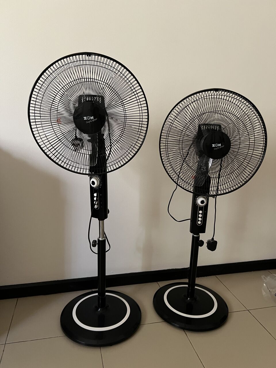 Manama, Household Items, BHD 13,  2 Standing Fans For Sale