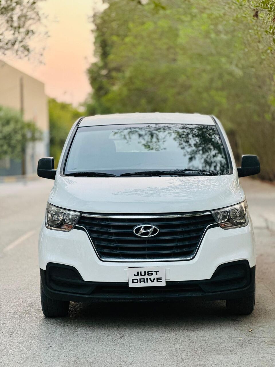 Segaya, Vehicles, Cars & Trucks , BHD 4650,  Hyundai H1,  2019,  Automatic,  220000 KM,    MODEL CARGO VAN CALL OR WHATSAPP ON 35400768 ,33665080
