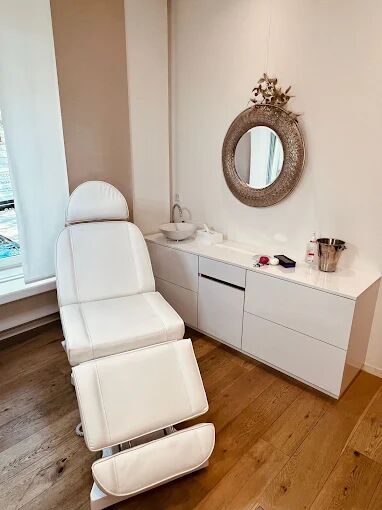 New York, Business, ConceptYOU Clinic - Dr. Med. Sebastian Schuhmann