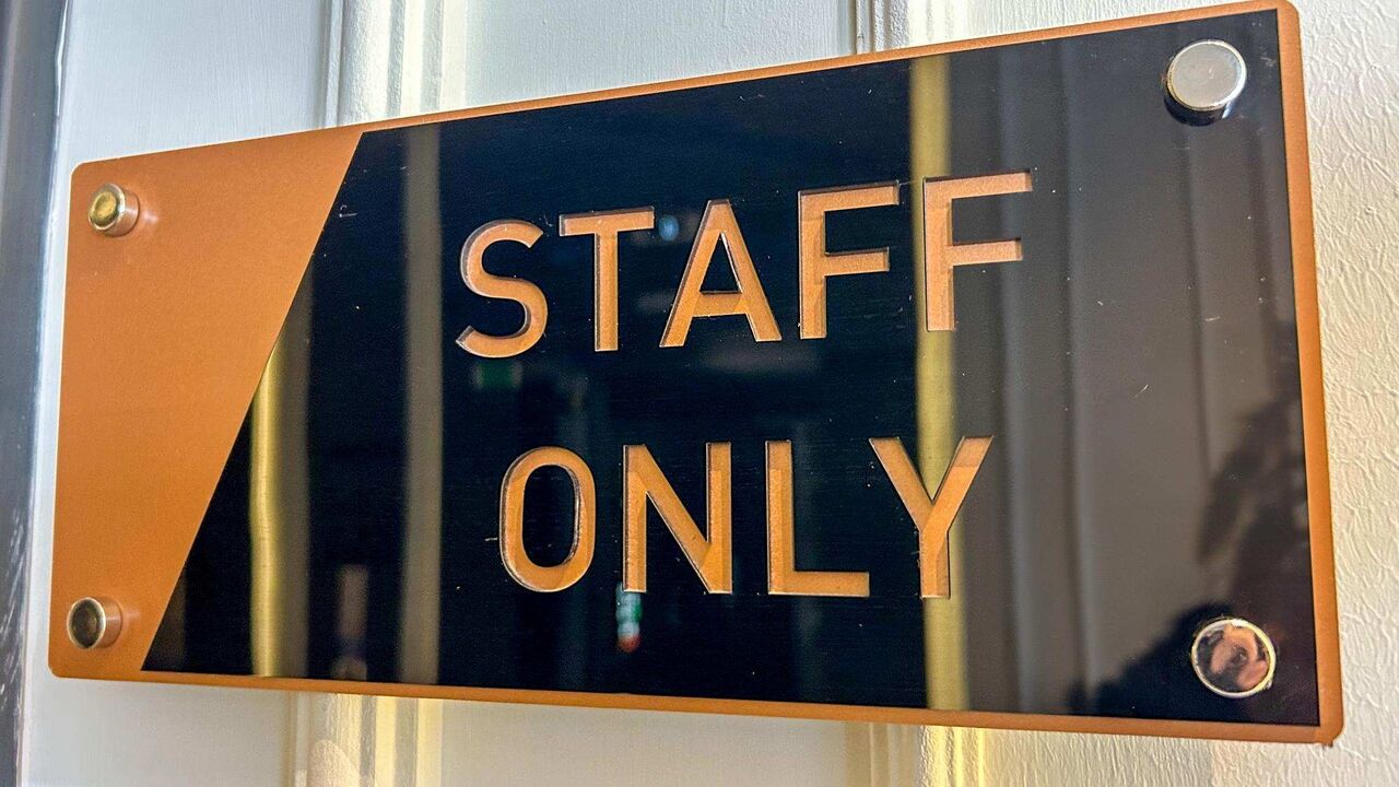 New York, Business, Office Signs In Denton: Custom Office Signs For Professional Workspaces