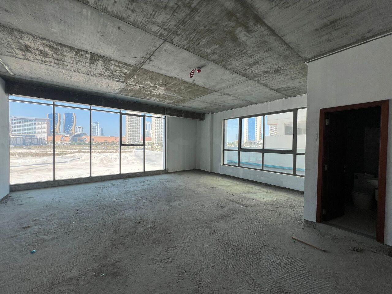 Sanabis, Offices, BHD 400,  78 Sq. Meter,  BRAND NEW OFFICE SPACE FOR RENT IN SANABIS