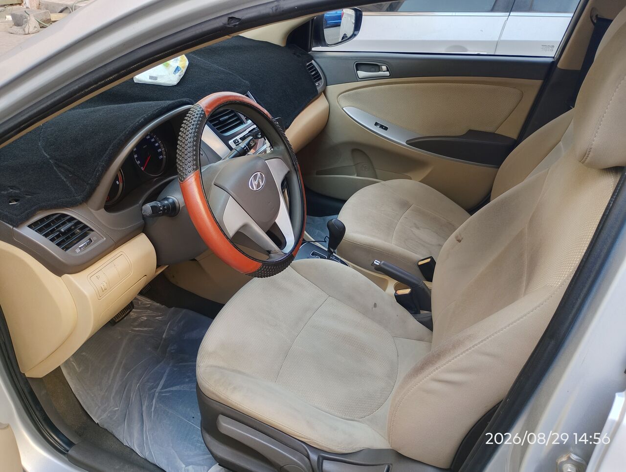 Al Badiyah, Vehicles, Cars & Trucks , SAR 20,  Hyundai Accent,  2014,  Automatic,  250000 KM,    Model