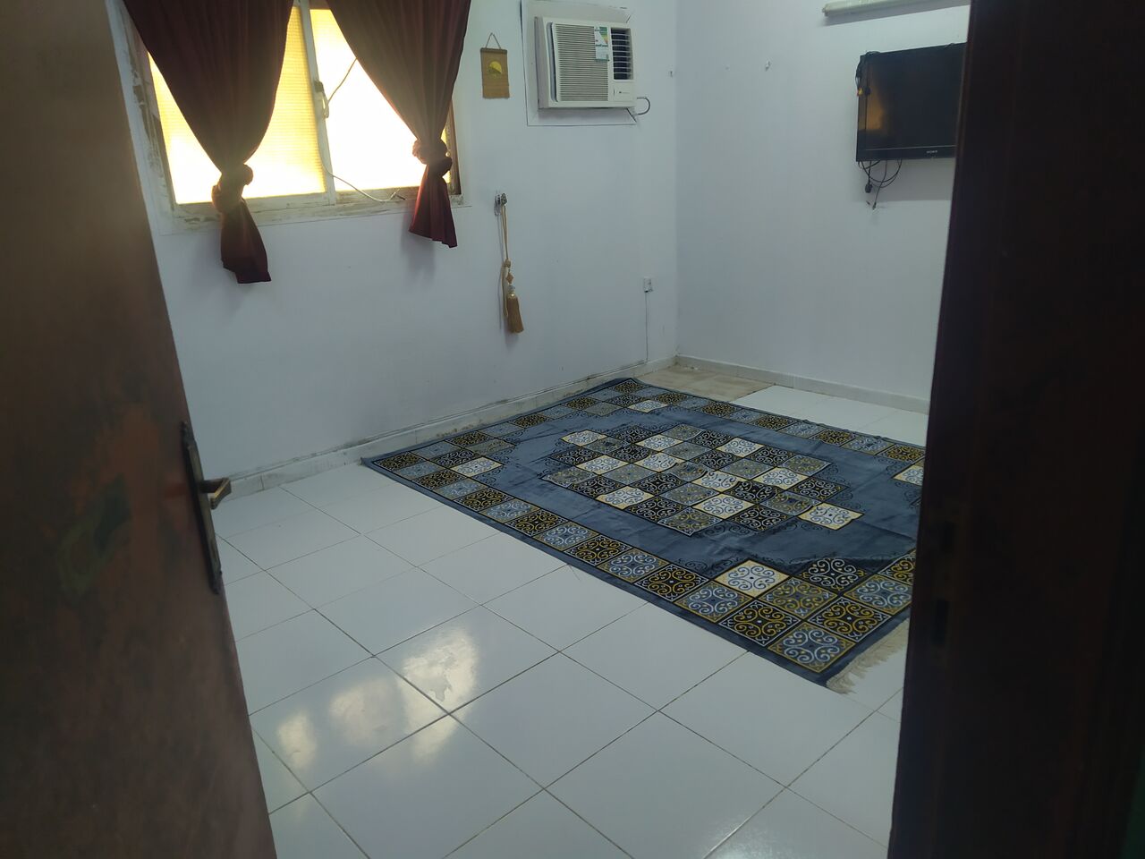 Hara, Rooms for Rent, SAR 1300/month,  Furnished,  A Single Spacious Room With Separate Bathroom Is Available