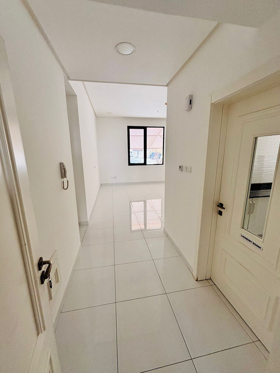 Tubli, Apartments, Flats, Houses & Villas, BHD 260/month,  2 BR,  🏡 2 BHK SEMI-FURNISHED FLAT FOR RENT – TUBLI 📍 Prime Location – Tubli McDonald’s Area