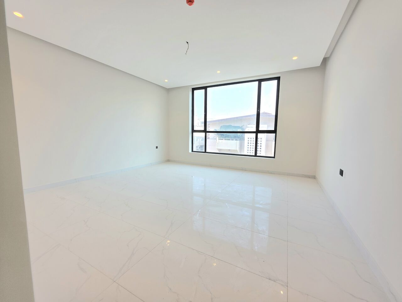 Segaya, Apartments, Flats, Houses & Villas, BHD 330/month,  3 BR,  Spacious  3 Bedroom Semi Furnished Brand New Apartment For Rent.