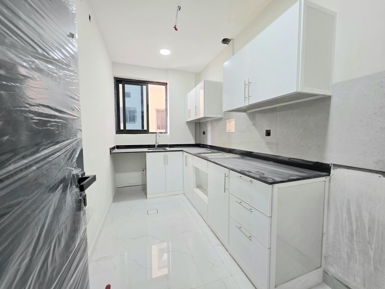 Segaya, Apartments, Flats, Houses & Villas, BHD 330/month,  3 BR,  Spacious  3 Bedroom Semi Furnished Brand New Apartment For Rent.