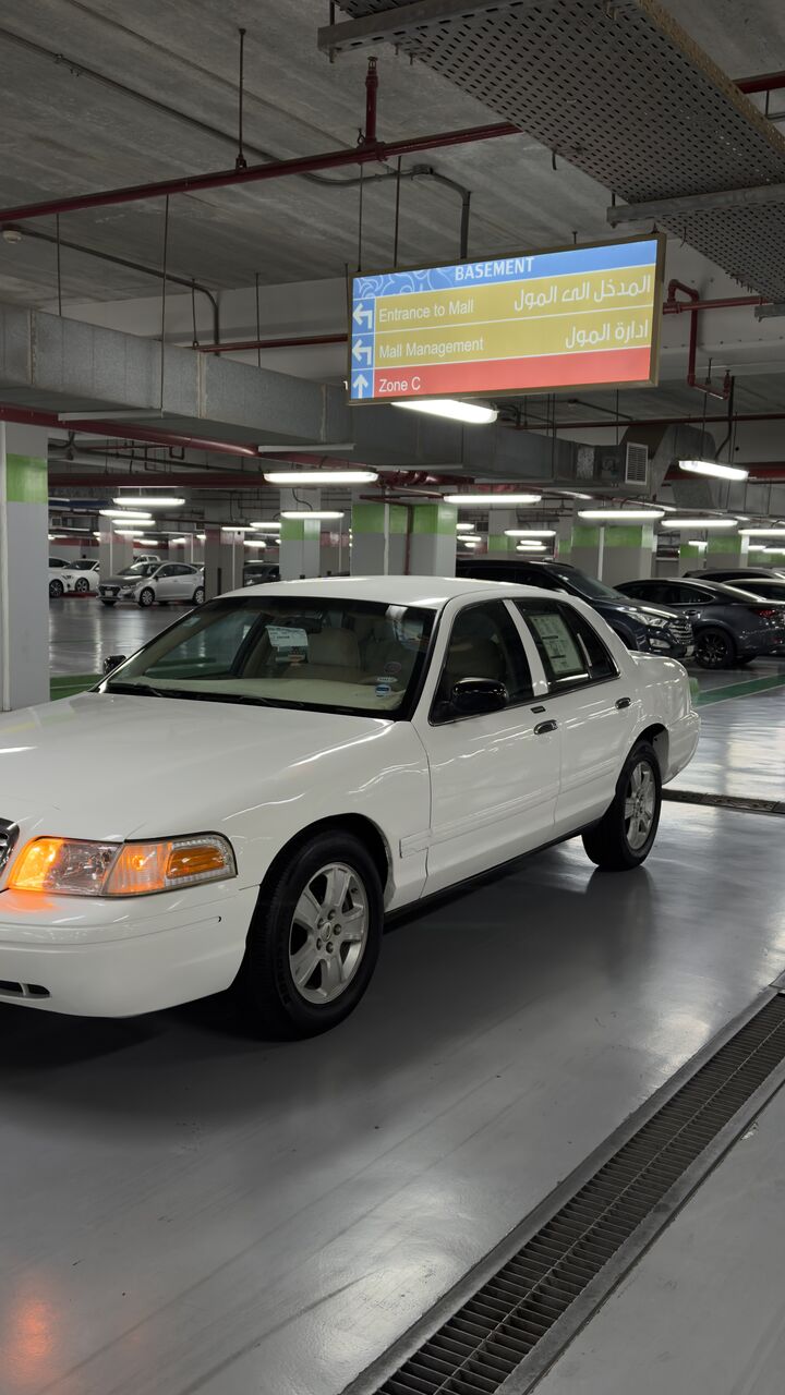 Dammam, Vehicles, Cars & Trucks , SAR 22000,  Ford Victoria 2009,  Automatic,  276000 KM,