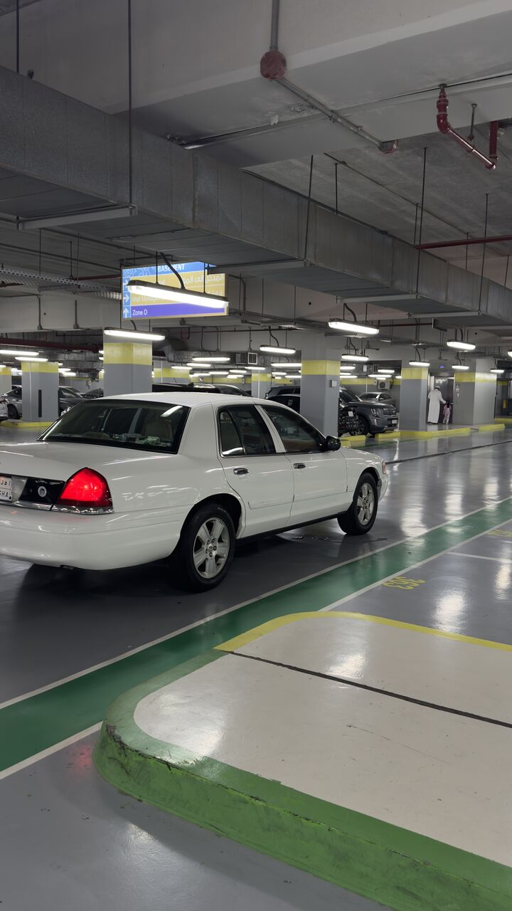 Dammam, Vehicles, Cars & Trucks , SAR 22000,  Ford Victoria 2009,  Automatic,  276000 KM,